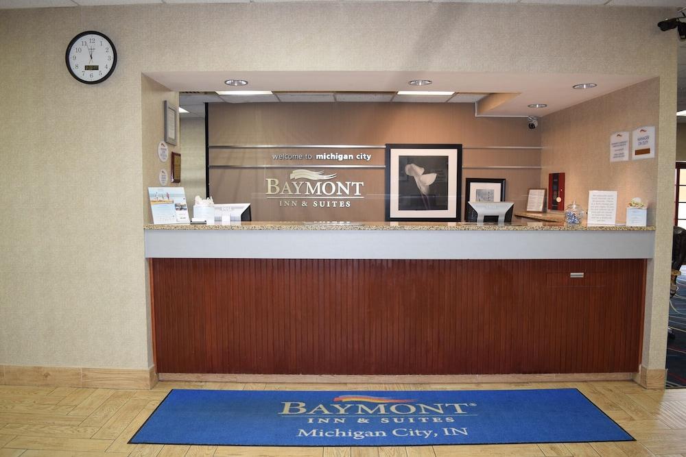 Baymont By Wyndham Мичиган Сити Екстериор снимка