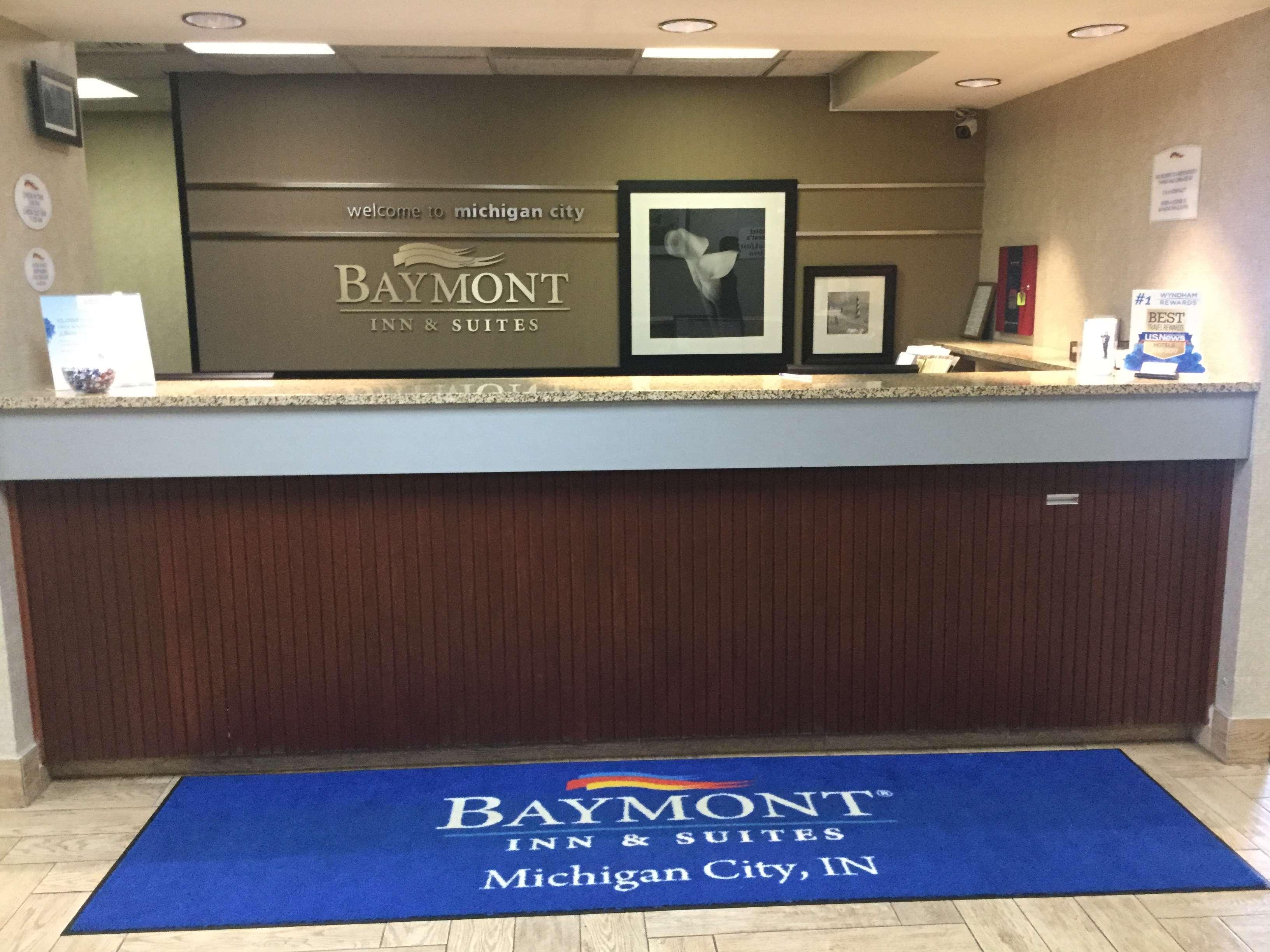 Baymont By Wyndham Мичиган Сити Екстериор снимка